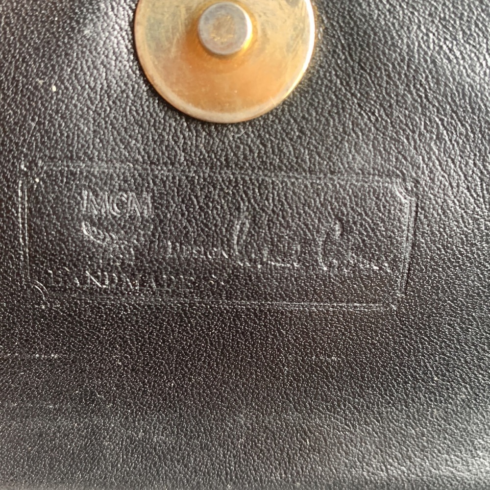 VINTAGE BLACK MCM CROSSBODY BAG: for nights out and stylish brunches! - Picture 5 of 9